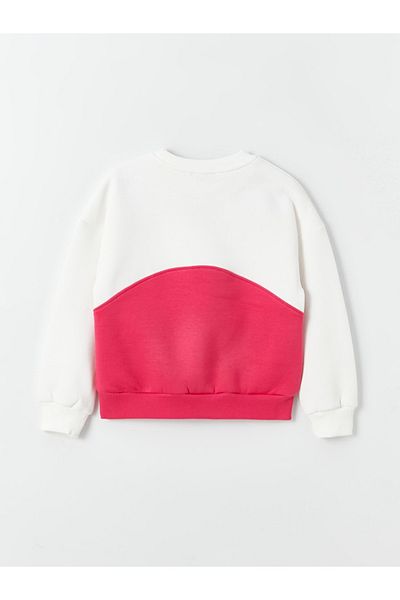Little Star Girl's Pocket Look Strong Sweatshirt Size: 8 Years