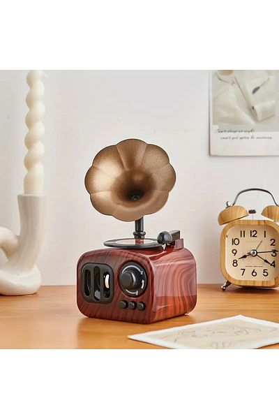 Choice G2313A Vintage Phonograph Music Box: Timeless Charm for Home and Office Decor - Perfect Gift for Any