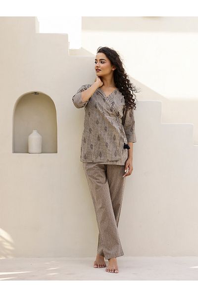 Sanskrutihomes By Styli All-Over Print Wrap Top with Striped Trousers Co-Ords
