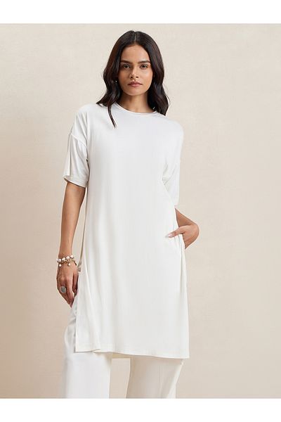 Femmella By Styli Solid Drop Shoulder Knit Longline Top with Slit Detail