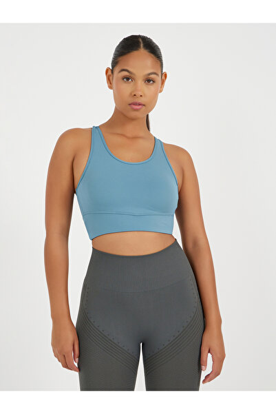Styli Back Cut Out Detail Medium Impact Sports Bra