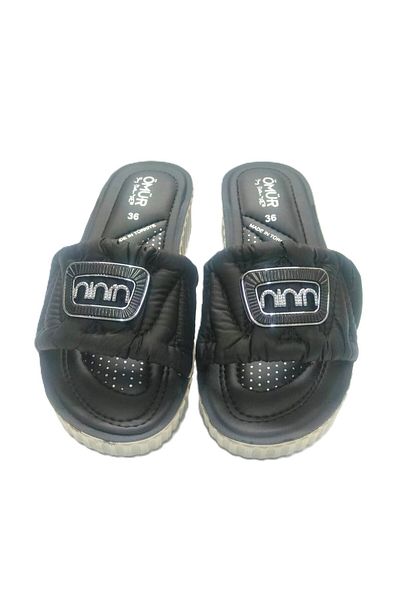 NETSHOES شباشب ذات مظهر أنيق لتقويم العظام