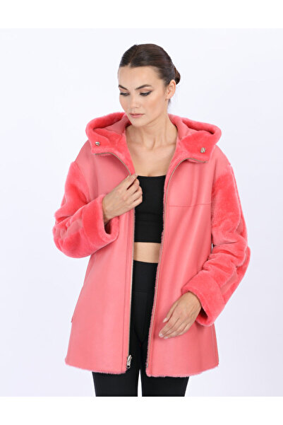 VELLUTON PEMBE İÇİ VE KOLLARI KÜRK HAKİKİ DERİ CEKET