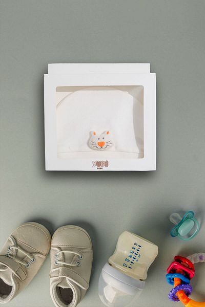 yudemia 100% Organic Cotton Stylish and Comfortable Cat Embroidered Design Baby Beanie