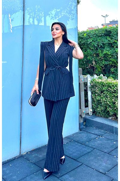 pembekurdelem Women's Striped Tie-Up Vest Pants Suit (Navy Blue)
