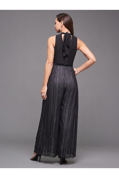 Styli Keyhole Neck Sleeveless Pleated Wide Leg Jumpsuit