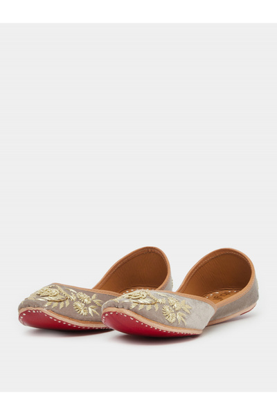 Styli Ethnic Embellished Flat Shoes