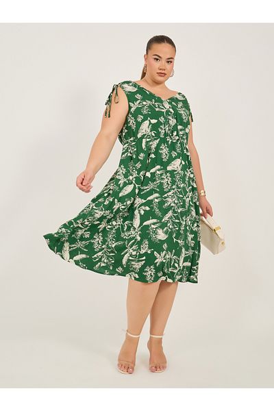 Styli Plus Size All-Over Floral Print Sleeveless Knee Length Dress