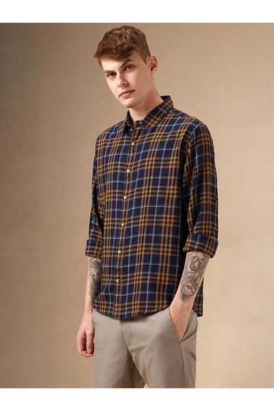 Dennis Lingo By Styli Checked Regular Fit Spread Collar Shirt