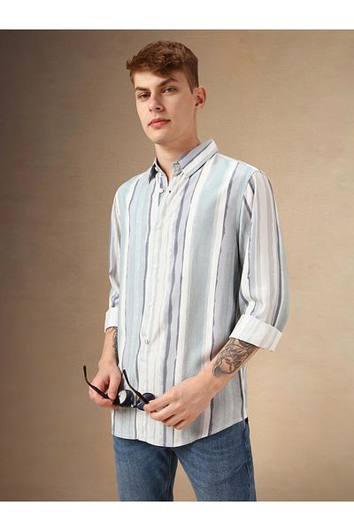 Dennis Lingo By Styli Striped Relaxed Fit Spread Collar Curved Hem Shirt