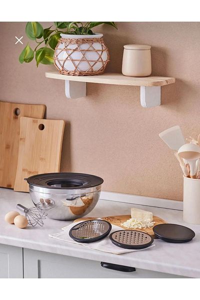 FMS Multi-Purpose Storage Container with Grater
