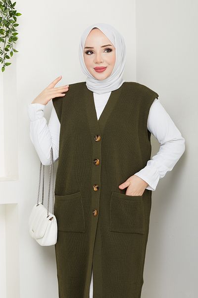 Pamuk Butik Women's Pocketed Button Closure Knitwear Vest