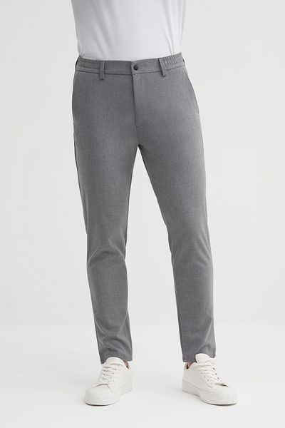 Cazador Ανδρικό υφασμάτινο παντελόνι Jogger Slim Fit με ελαστική μέση με κορδόνια