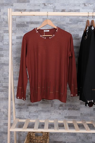 MUSTÜN Knitwear Collar Stone Embroidered Blouse