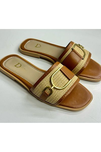 Tradinyom Casual Women's Leather Slippers, Suitable for Home and Guests, Provide a Stylish and Modern Look.