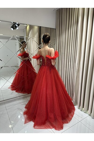 Kaleiçi Yıldızlar Kırmızı Önü Taş İşlemeli Prenses Tül Arkası Bağlama Abiye Elbise VS4007