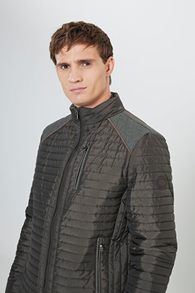 ALTINYILDIZ CLASSICS Erkek Haki Standart Fit Normal Kesim Dik Yaka Desenli Mont