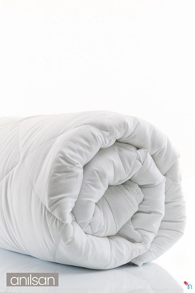 Anılsan Cuvernă dublă din microfibră 4 anotimpuri - 195x215cm pilota albă pentru casă și hotel