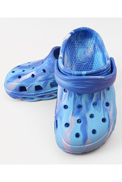 SAPS حذاء SAPS الخشبي ذو الحزام الخلفي المغلق بنمط رخامي - أزرق