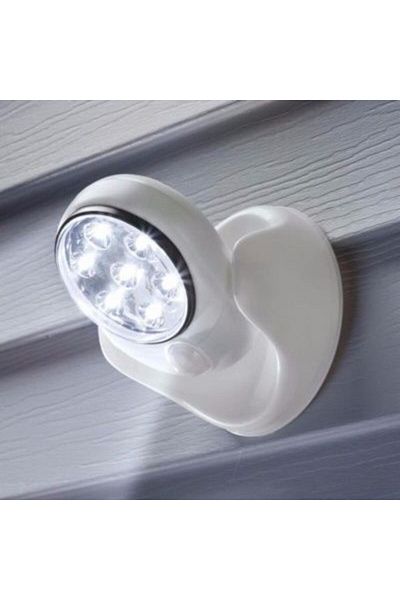 Generic Wireless motion activated lamp