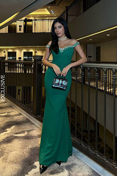 DÖPİYES Düşük Omuz İnci Detaylı Balık Abiye Elbise