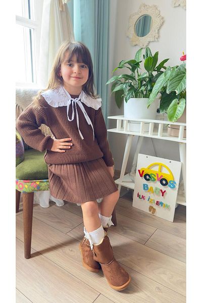 VOSVOSBABYSTORE Комплект от пола и пуловер с кафява яка