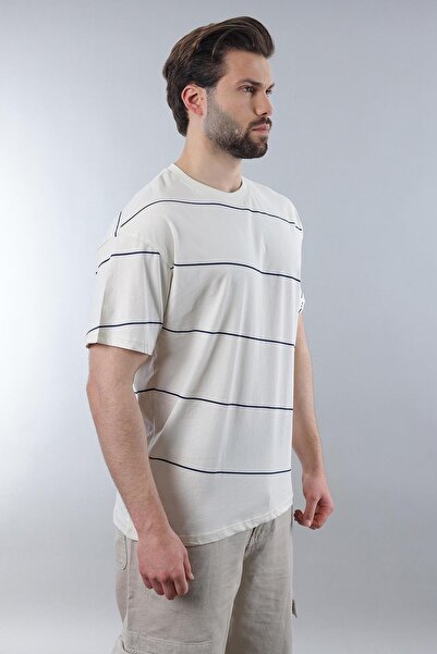 Madmext Ανδρικό μπλουζάκι Ecru Crew Neck Basic ριγέ E7102