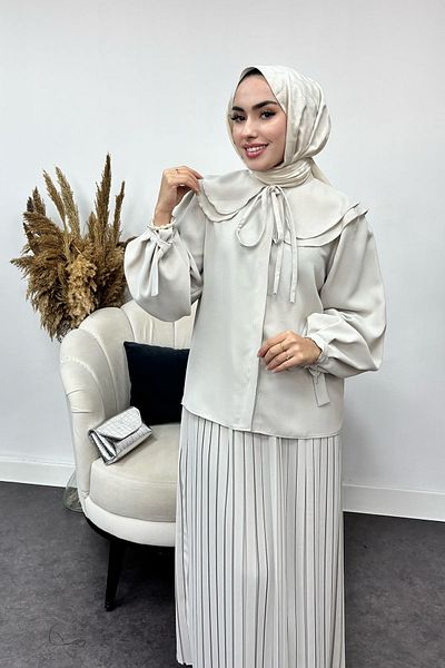 Tesettür Diyarı Women's Crepe Fabric Baby Collar Pleated Skirt Hijab Set