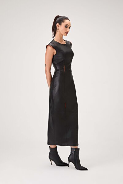 BASAKLA OFFICIAL Daphne Maxi Deri Elbise