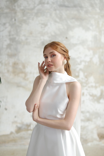 minel aşk Halter Yaka Çıkarılabilir Şal Detaylı Elbise Ekru