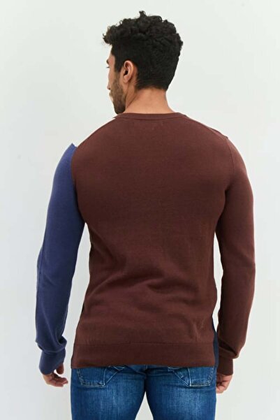 Perry Ellis Men V-Neck Long Sleeves Colorblock Sweater, Navy