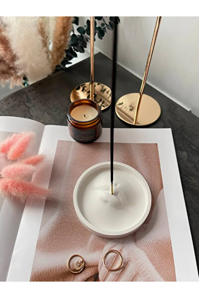 Lip Shaped Decorative Incense Holder Stylish Incense Burner White