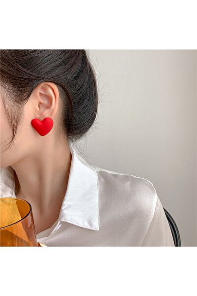 Choice أقراط أذن من الأكريليك على شكل قلب هندسي بسيط باللون الأحمر من Koean F...