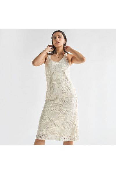 FAV All-over Textured Sleeveless Dress