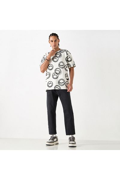 SP Characters All-over Smiley Print T-shirt With Short Sleeves And Crew Neck