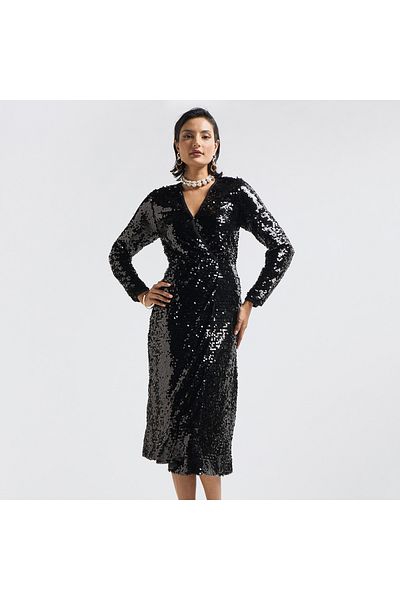 FAV All-over Sequins Dress With V-neck And Long Sleeves