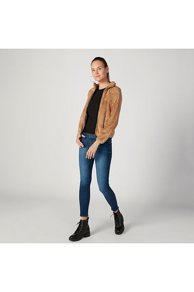 Lee Cooper Skinny Jeans With Pocket Detail And Belt Loops