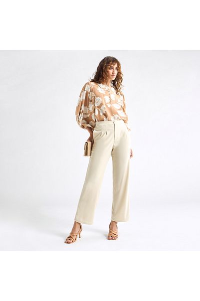 FAV Textured Wide Leg Pants With Pockets