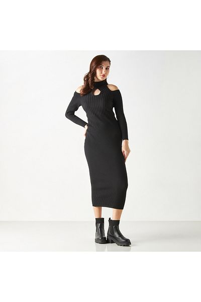 2Xtremz Textured Bodycon Dress With Cold Shoulder And High Neck