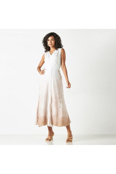 Iconic Ombre Sleeveless Midi Wrap Dress With Tie-up Detail