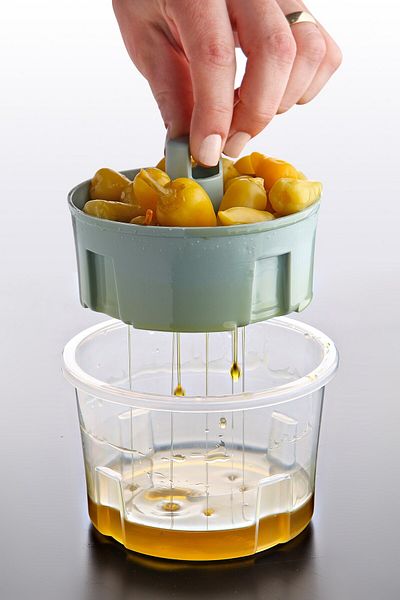 Nandy Home Olive Pot with Strainer 650ml. Olives and Pickles Storage Container