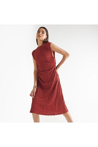 FAV Textured Sleeveless Midi Dress With Ruched Detail