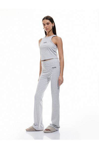 Koton Bequeme Passform, weiche, strukturierte, bestickte, gerippte Pyjamahose