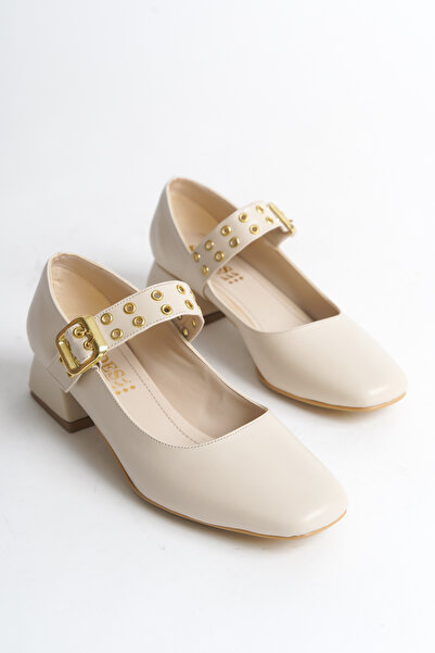 Red&Shoe Kadın Bej Kare Burunlu Tek Bant Zımbalı Kısa Topuk Günlük Babet Mary...