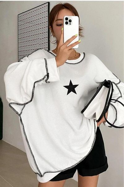 NO 601 Women's White-Black Reverse Stitching Detailed Glitter Star Printed Crew Neck Sweatshirt