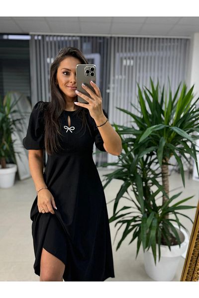 caddstore Rochie cu detaliu broșă cu panglică