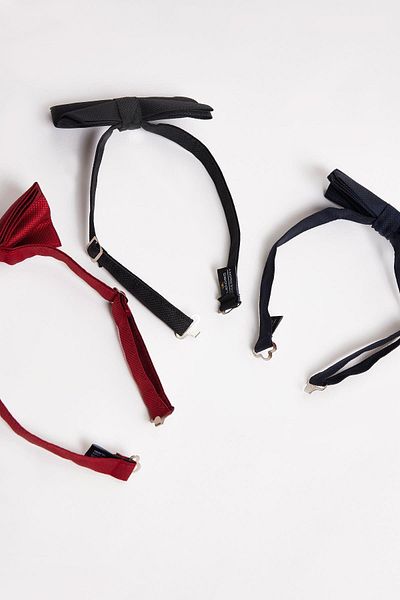 Tudors 3 Pack Dobby Black-Red-Navy Blue Men's Bow Ties