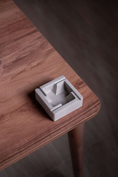 TABART "Labirent" Decorative Minimal Concrete Ashtray