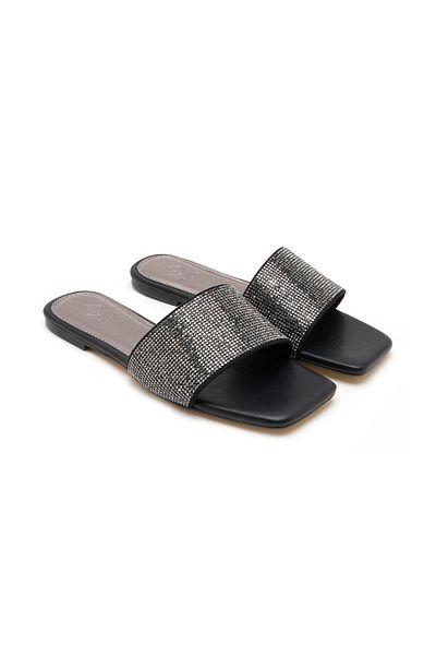 Desa Women's Black Slippers