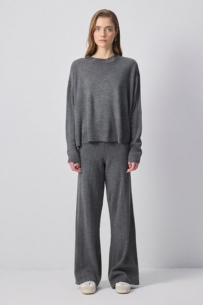 Touché Privé Sweater Pants Kit Suit